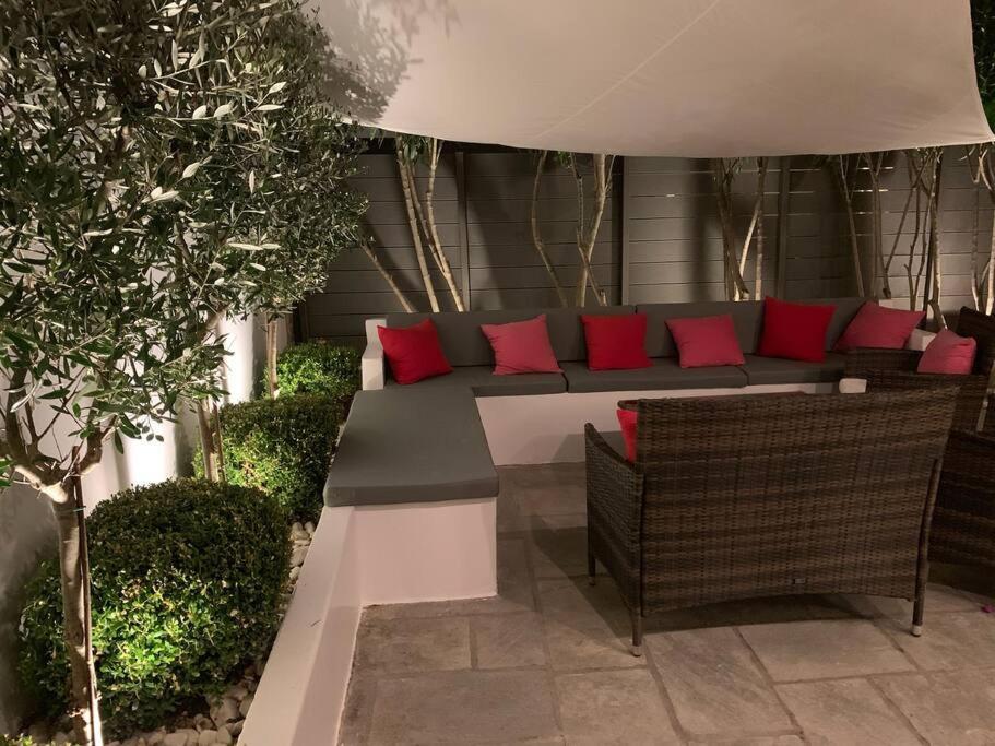 Villa Oleander Agios Nikolaos Loutra Edipsou Ngoại thất bức ảnh